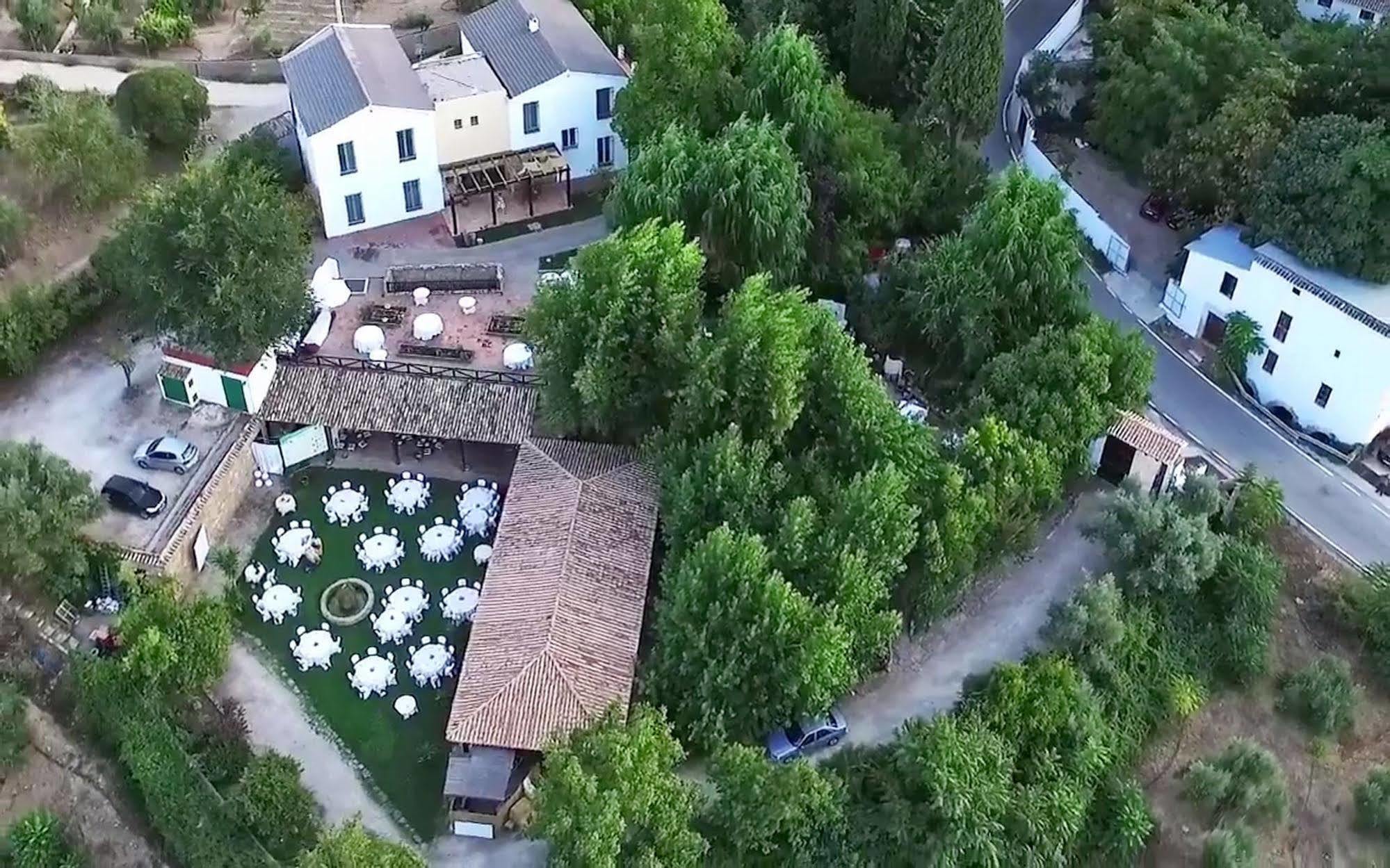 Las Aguas De Arbuniel Zewnętrze zdjęcie